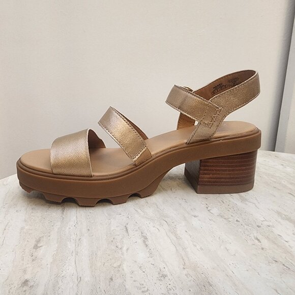 Sorel Shoes - Sorel Womens Joanie Block-Heel Lug- Warm Gold, Gum 2 11M - A041+42